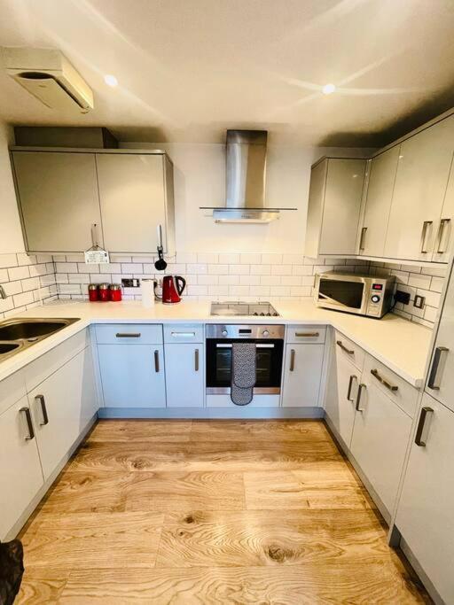 Apartamento Stunning Flat By Quayside With Balcony!! Newcastle upon Tyne Exterior foto